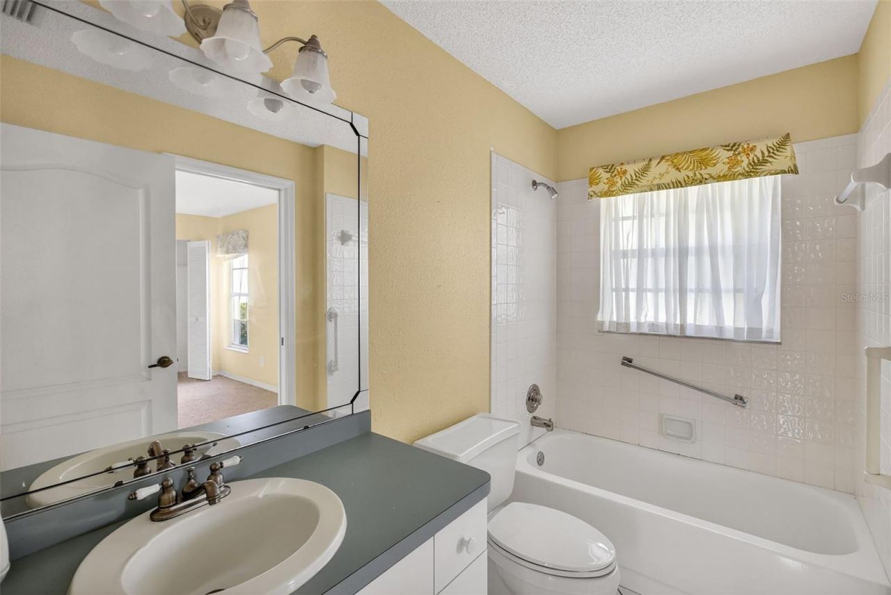 1803 Ashley Drive, Venice, FL 34292 Photo