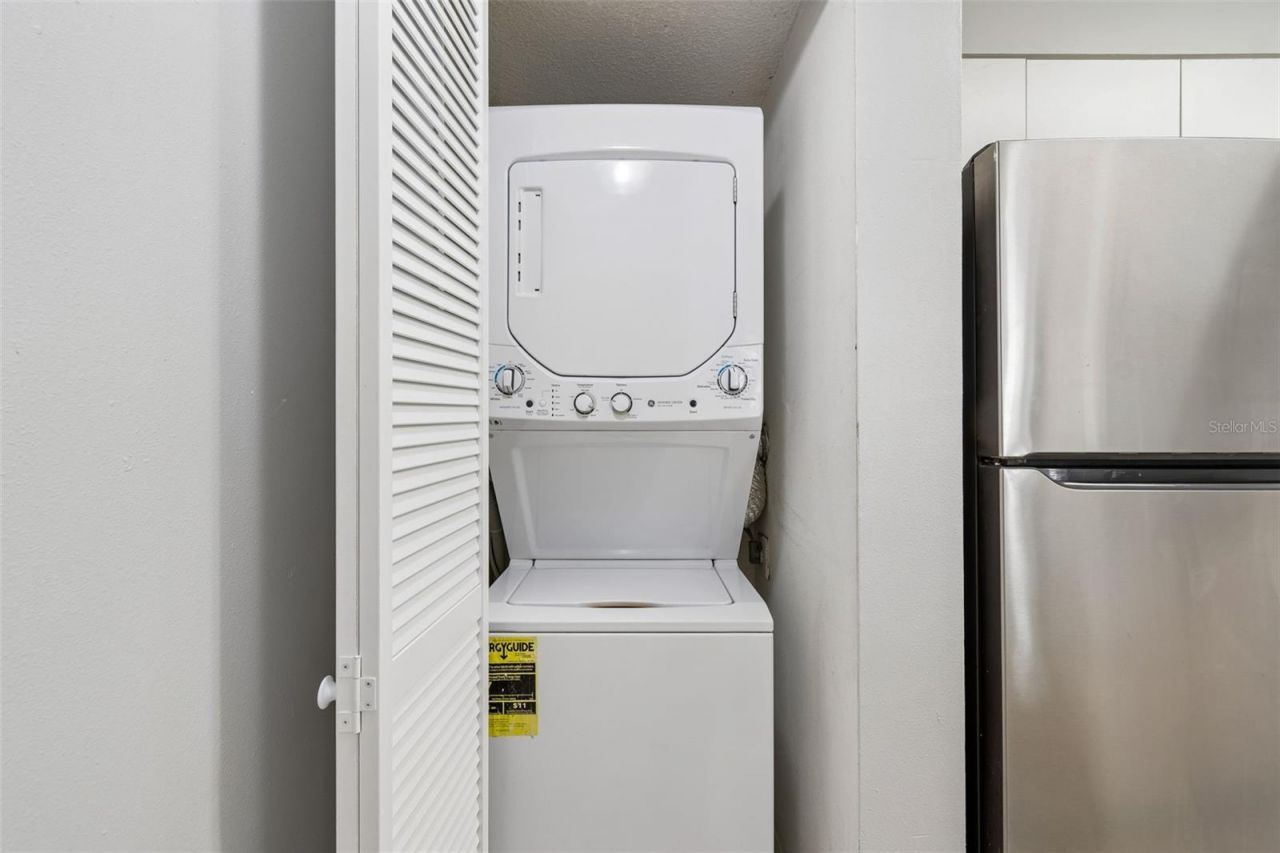 6915 Stones Throw Circle N, Unit 3106, Saint Petersburg, FL 33710 Photo