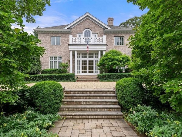 43 Bristol Rd, Wellesley, MA 02481