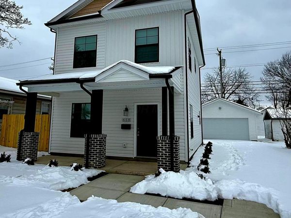 658 S Yearling Road , Whitehall, OH 43213