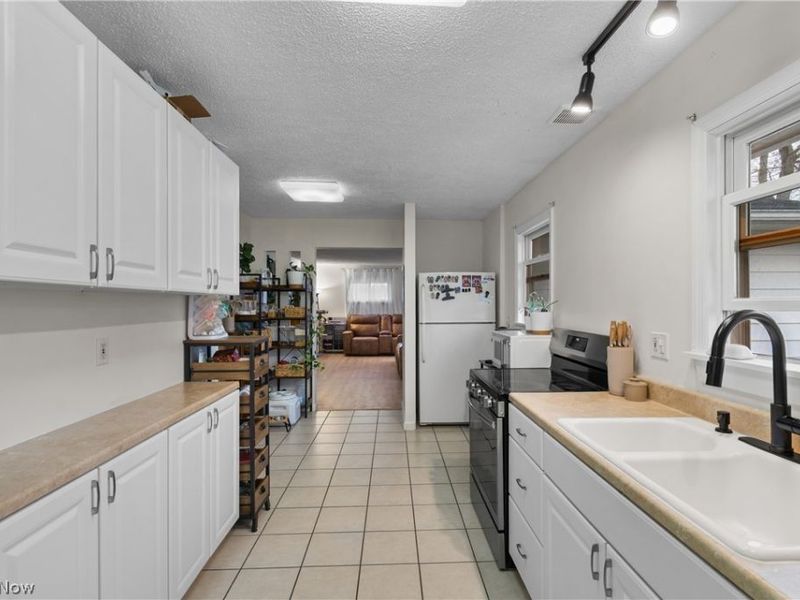 5789 E Law Road, Valley City, OH 44280 Photo 12