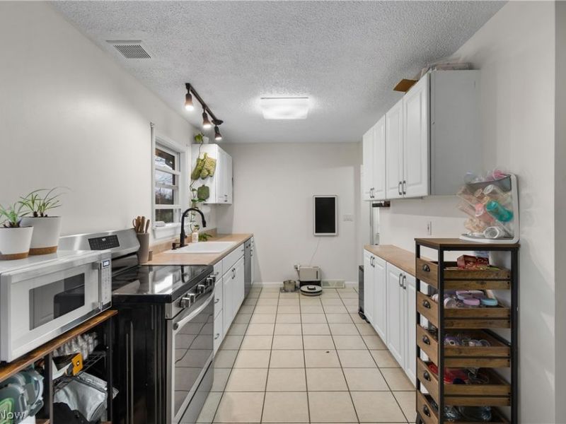 5789 E Law Road, Valley City, OH 44280 Photo 14