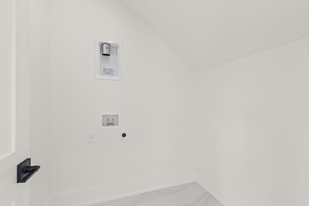 118 Collins Hill Lane Photo 108