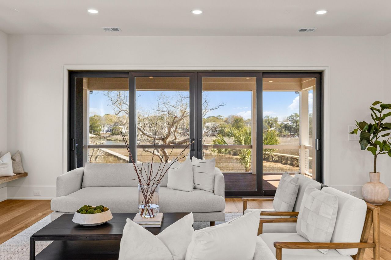 118 Collins Hill Lane Photo 9