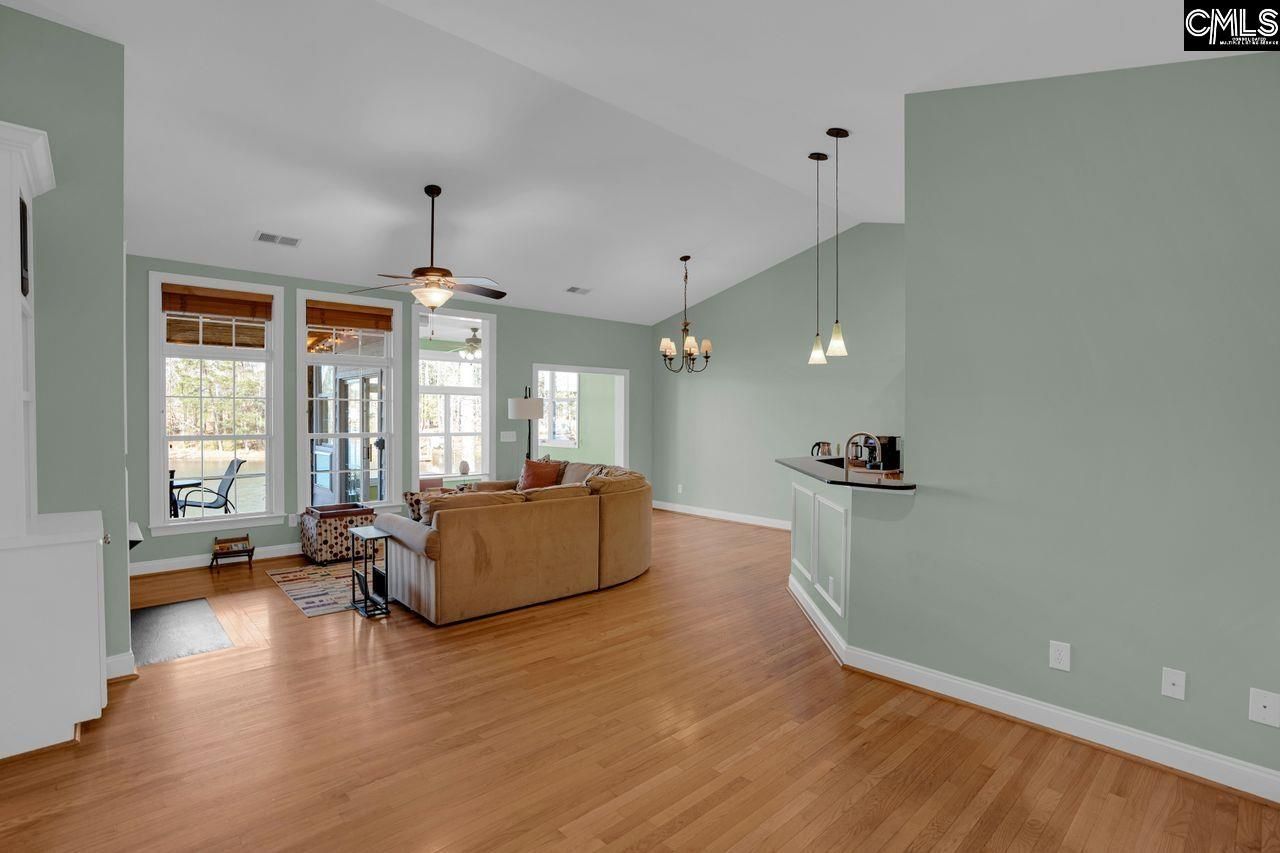 180 Palm Street Photo 14