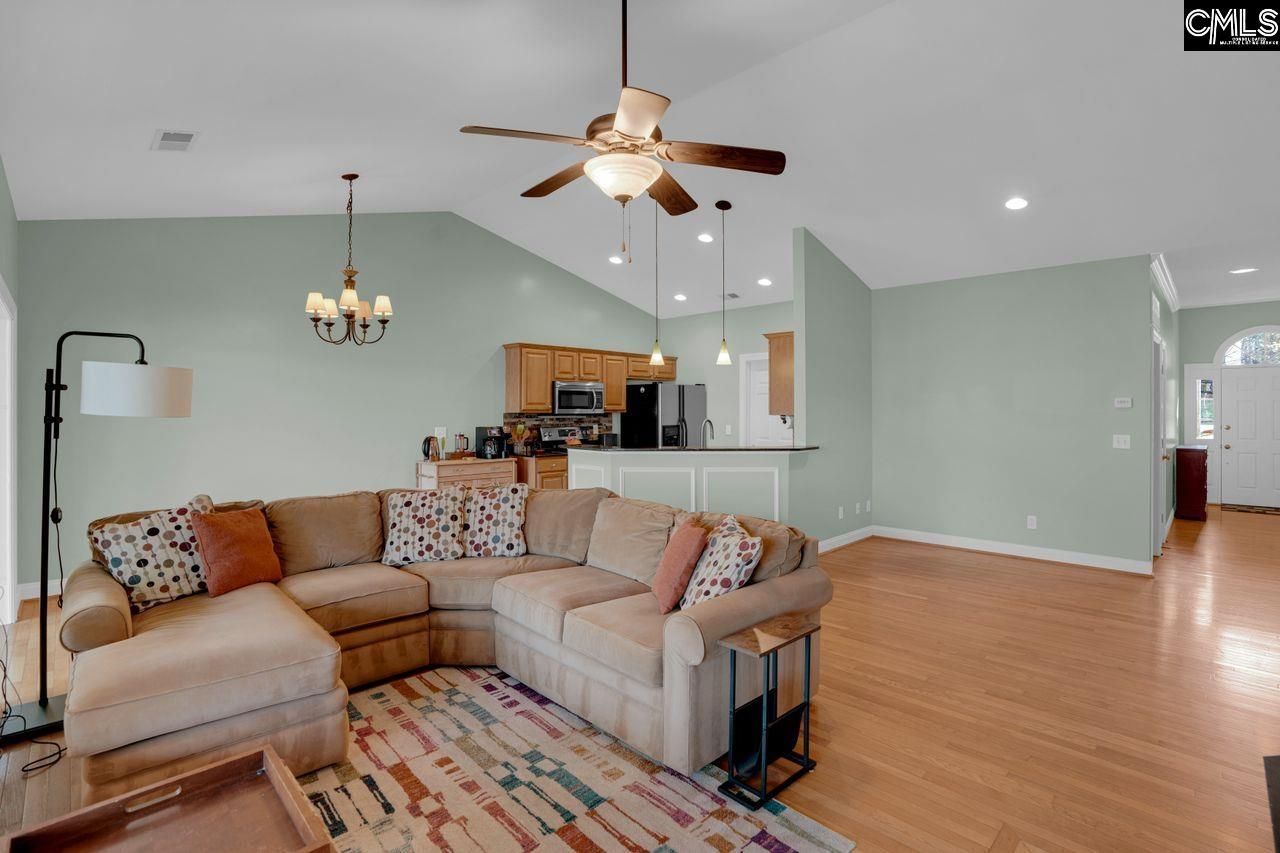 180 Palm Street Photo 16