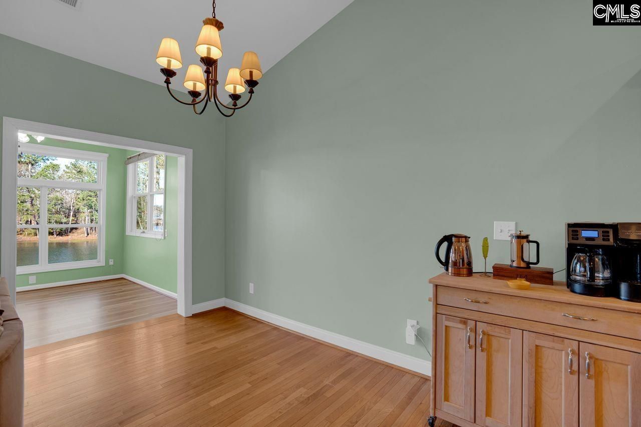 180 Palm Street Photo 18