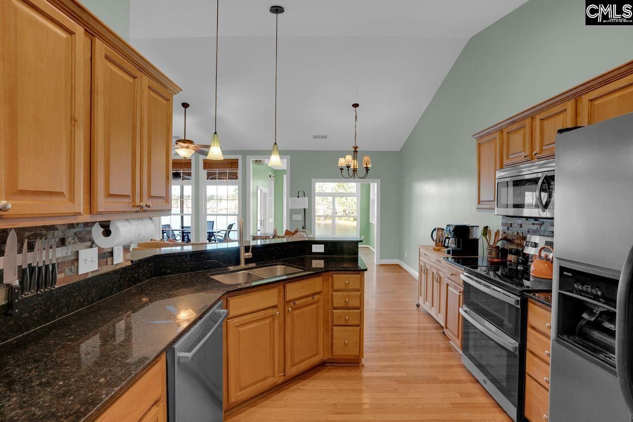 180 Palm Street Photo 22