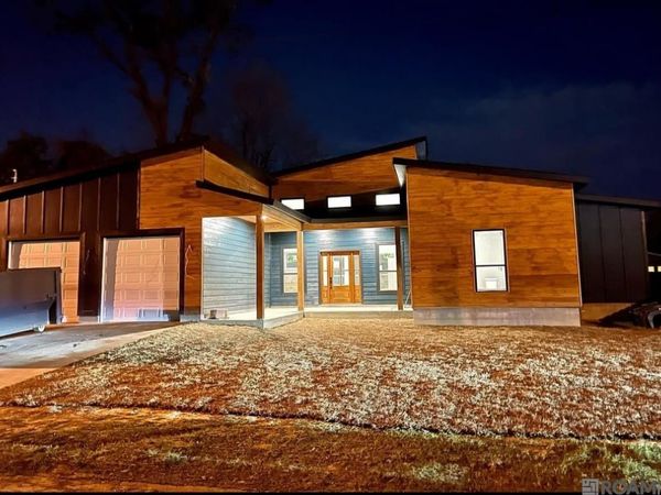 7951 Nottingham St, Baton Rouge, LA 70807