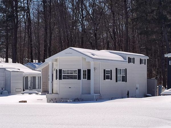 1733 Post Road, Wells, ME 04090