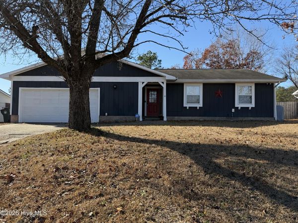 6662 Brookshire Street, Fayetteville, NC 28314