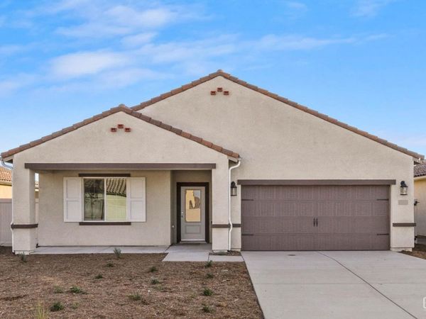 7911 Ita Palm Way, Bakersfield, CA 93313