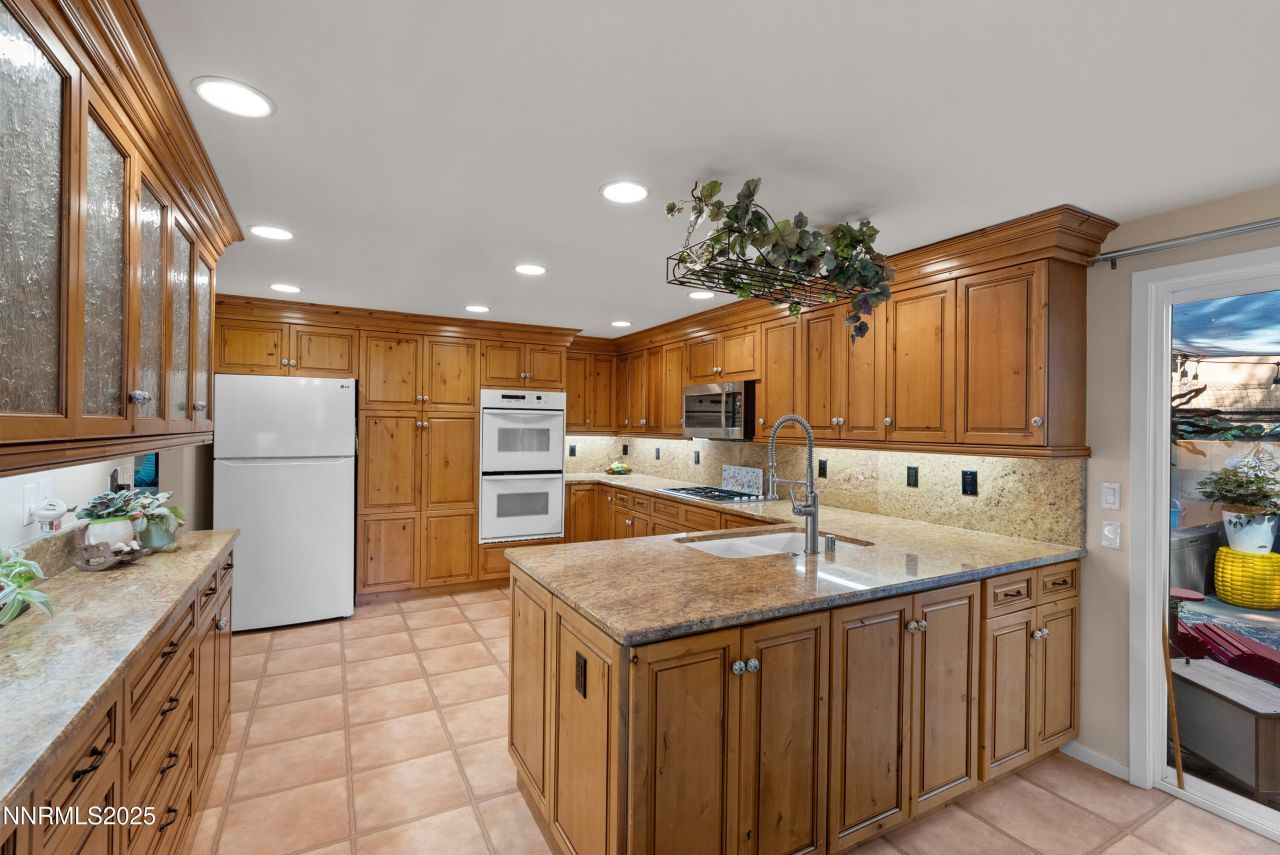 6435 Meadow Valley Lane, Reno, NV 89519 Photo