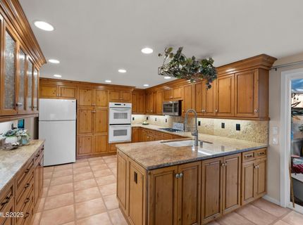 6435 Meadow Valley Lane, Reno, NV 89519 Photo
