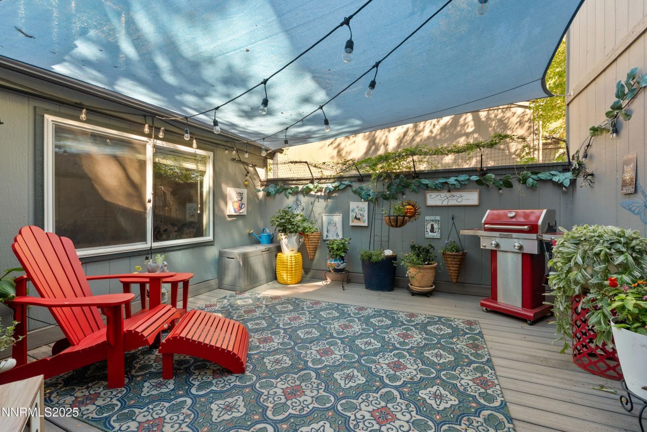 6435 Meadow Valley Lane, Reno, NV 89519 Photo