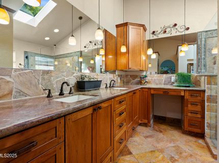 6435 Meadow Valley Lane, Reno, NV 89519 Photo