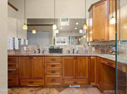 6435 Meadow Valley Lane, Reno, NV 89519 Photo