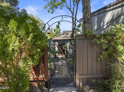 6435 Meadow Valley Lane, Reno, NV 89519 Photo