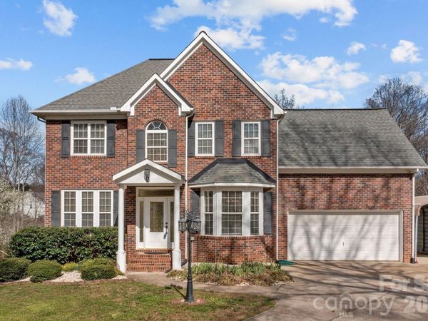 151 Saint Martins Lane, Statesville, NC 28677