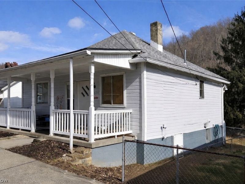 357B Rosser Avenue, Bellaire, OH 43906 Photo 2