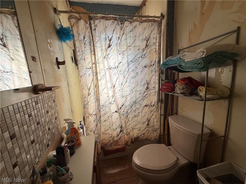 357B Rosser Avenue, Bellaire, OH 43906 Photo 8