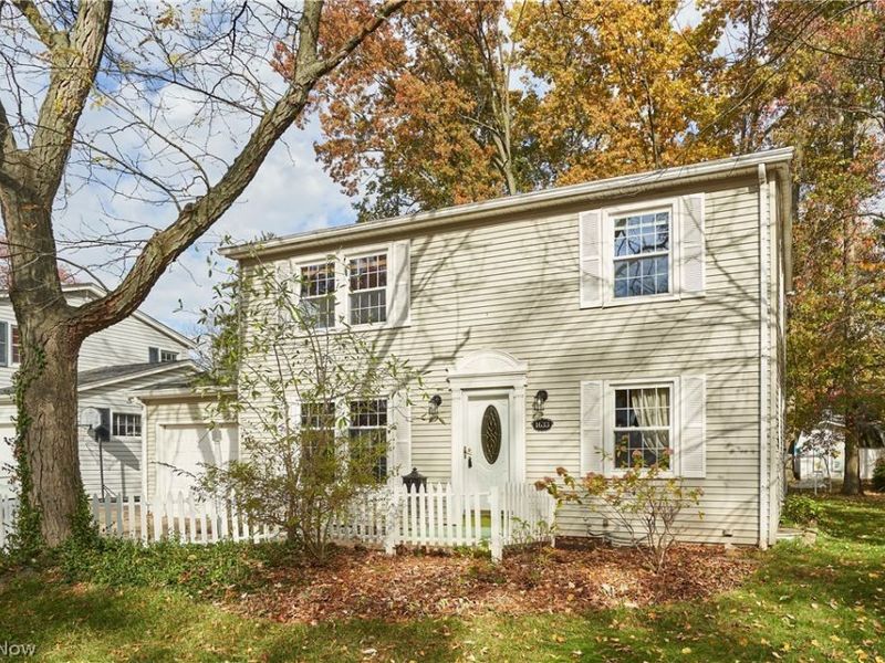 1633 Bancroft Street, Cuyahoga Falls, OH 44221 Photo 1