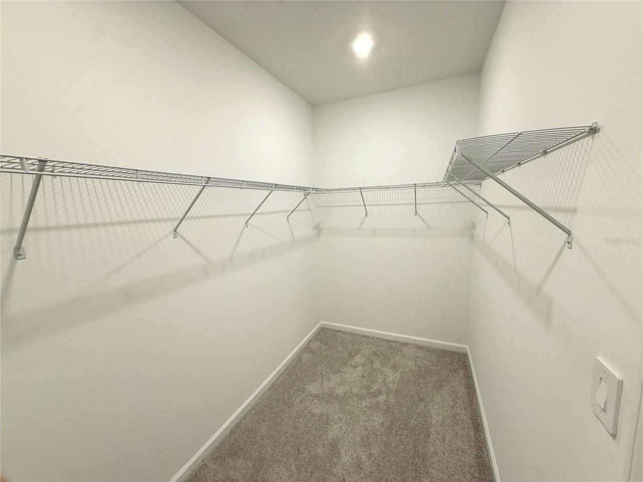 660 Bayern Lane , Debary, FL 32713 Photo