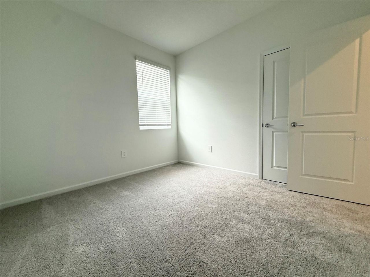 660 Bayern Lane , Debary, FL 32713 Photo