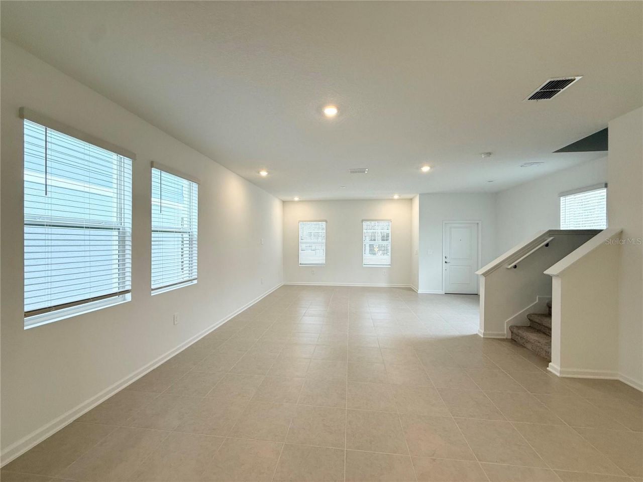 660 Bayern Lane , Debary, FL 32713 Photo