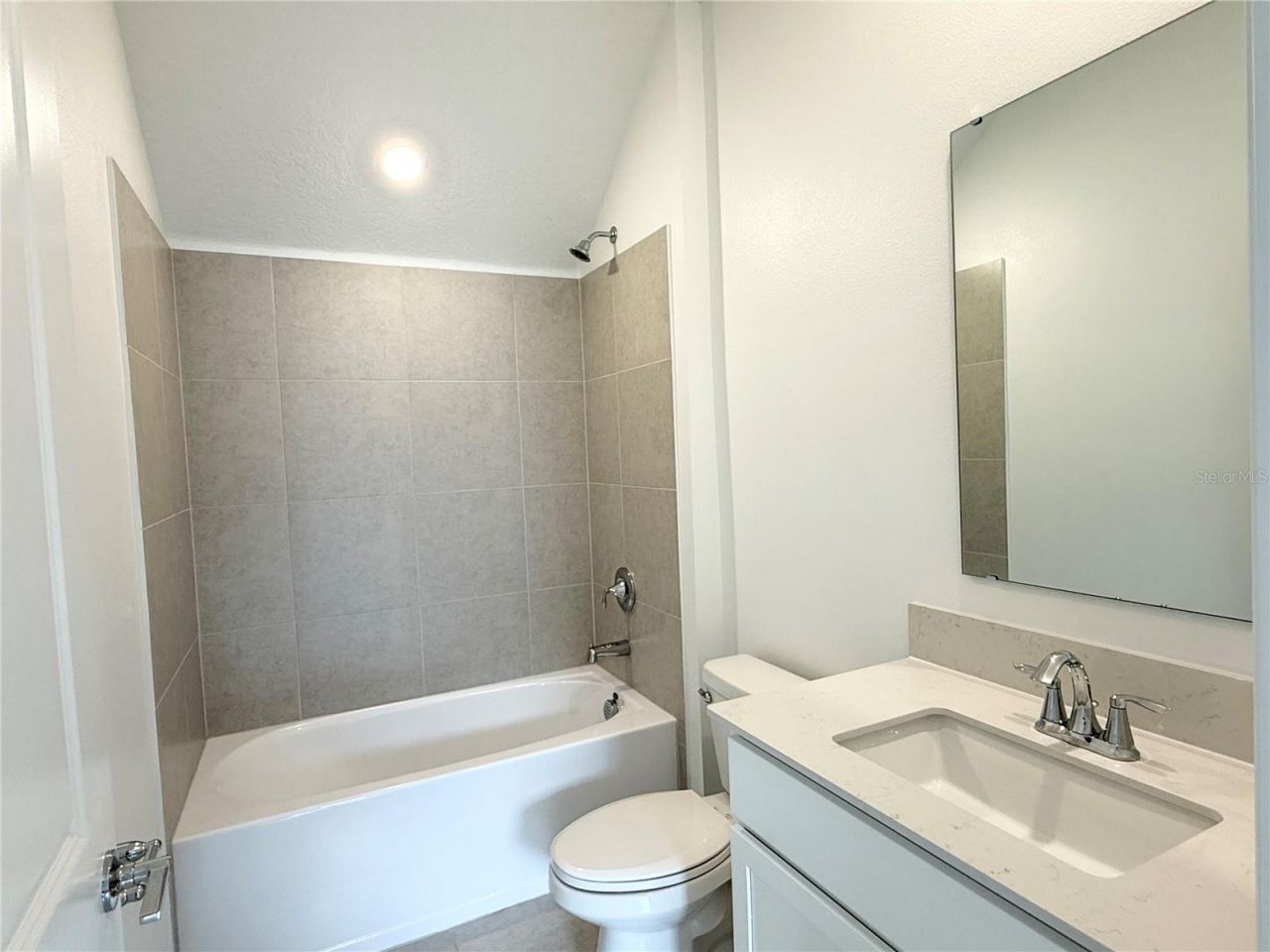 660 Bayern Lane , Debary, FL 32713 Photo