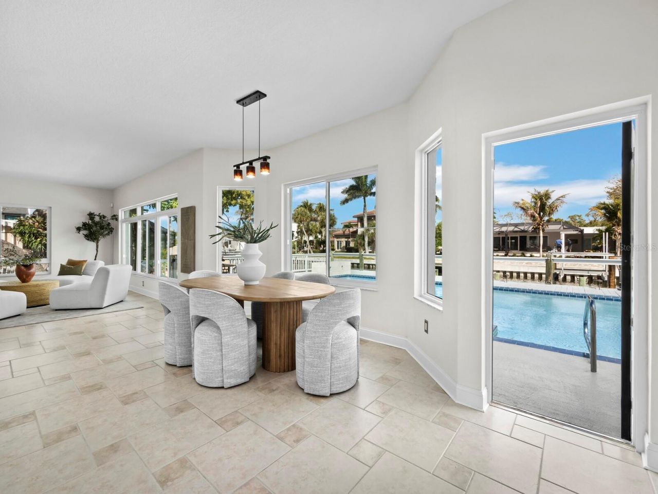 951 Contento St., Siesta Key, FL 34242 Photo