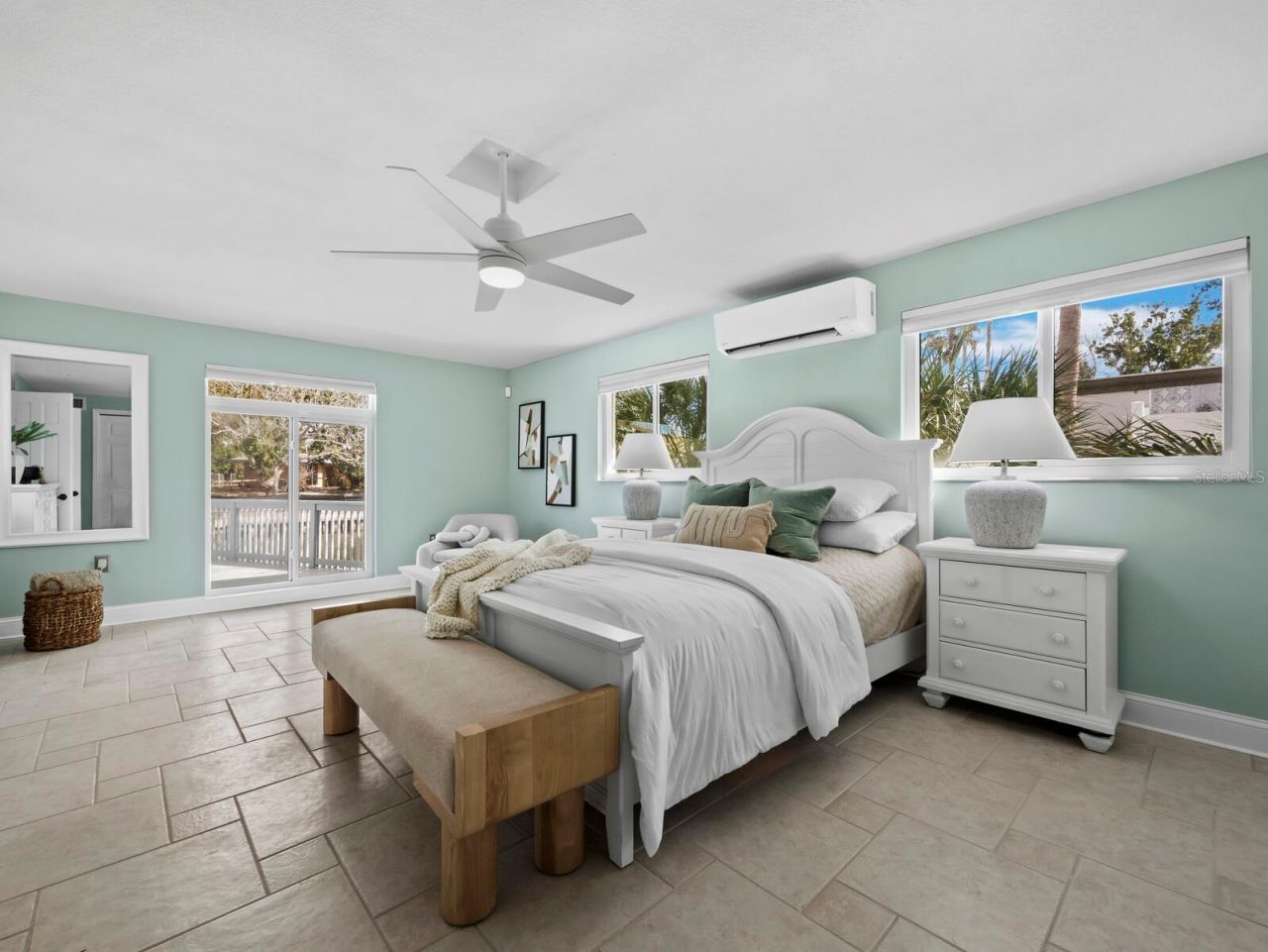 951 Contento St., Siesta Key, FL 34242 Photo