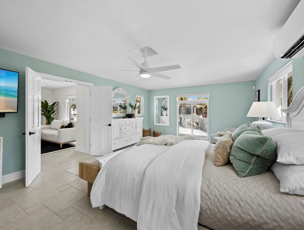 951 Contento St., Siesta Key, FL 34242 Photo