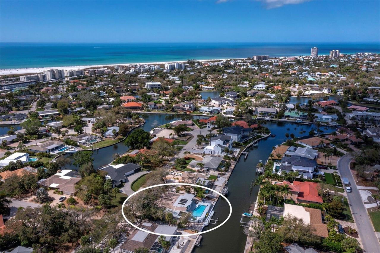 951 Contento St., Siesta Key, FL 34242 Photo