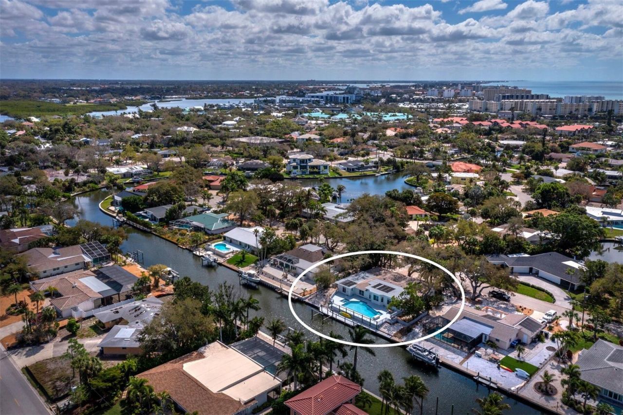 951 Contento St., Siesta Key, FL 34242 Photo