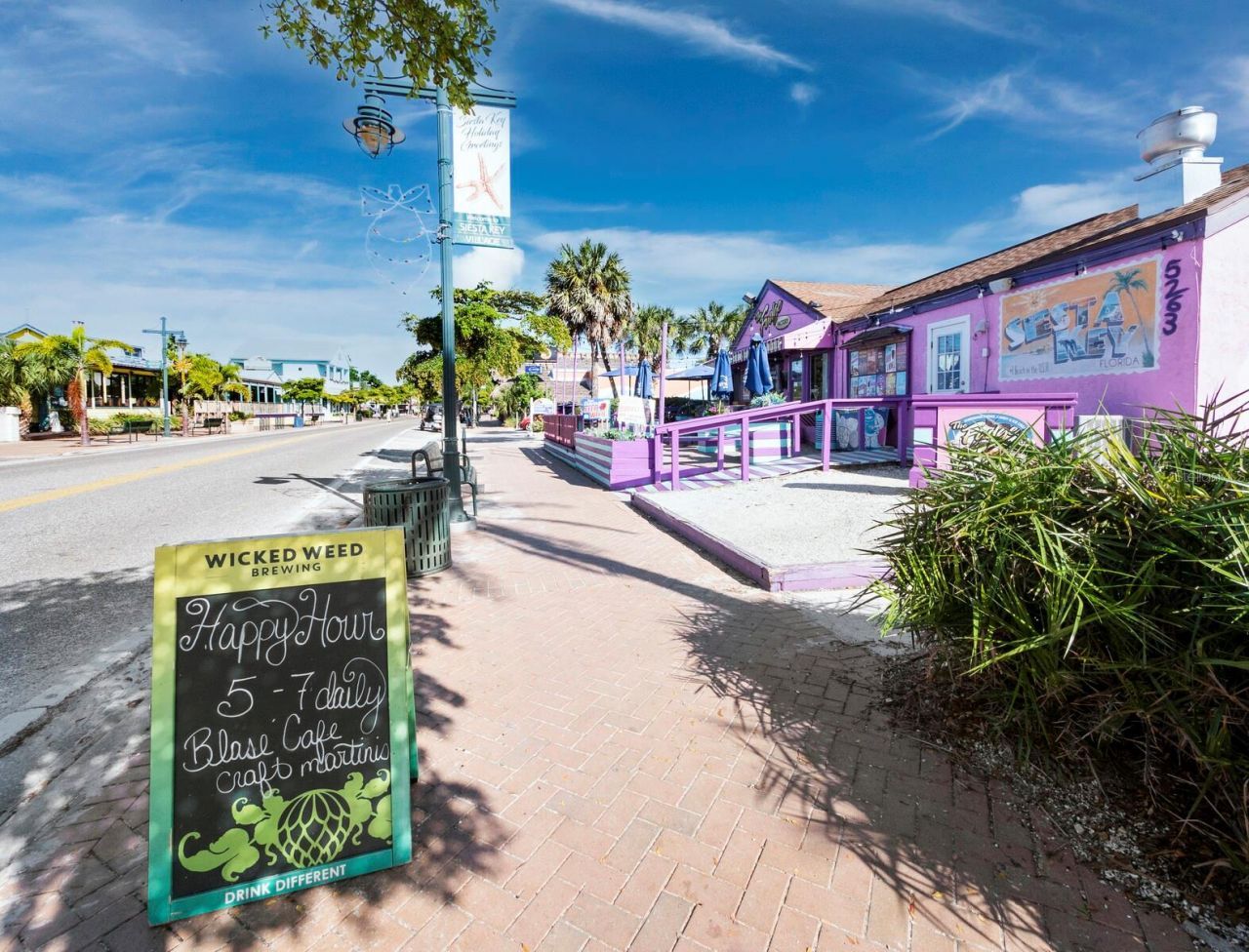 951 Contento St., Siesta Key, FL 34242 Photo