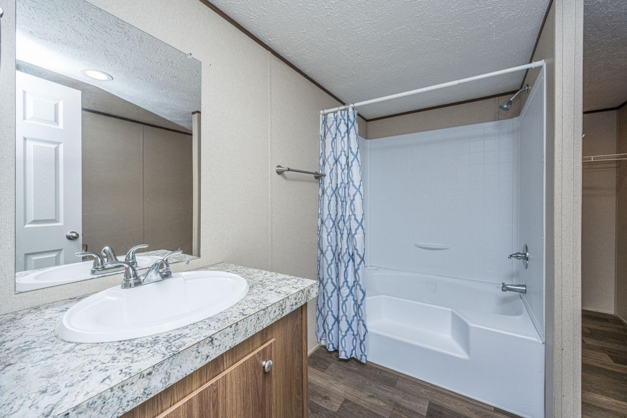 268 Rodeo Drive Photo 27