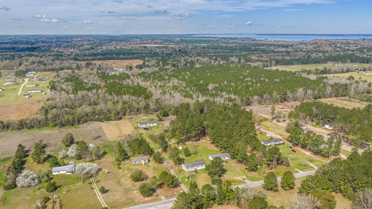 268 Rodeo Drive Photo 77