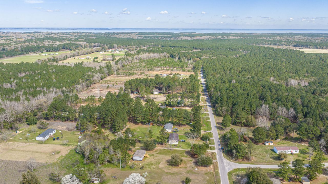 268 Rodeo Drive Photo 84