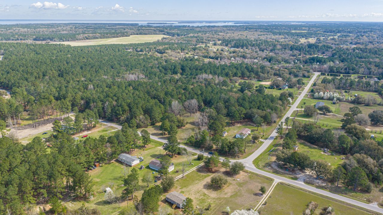 268 Rodeo Drive Photo 86