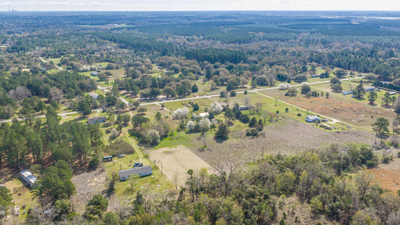 268 Rodeo Drive Photo 89