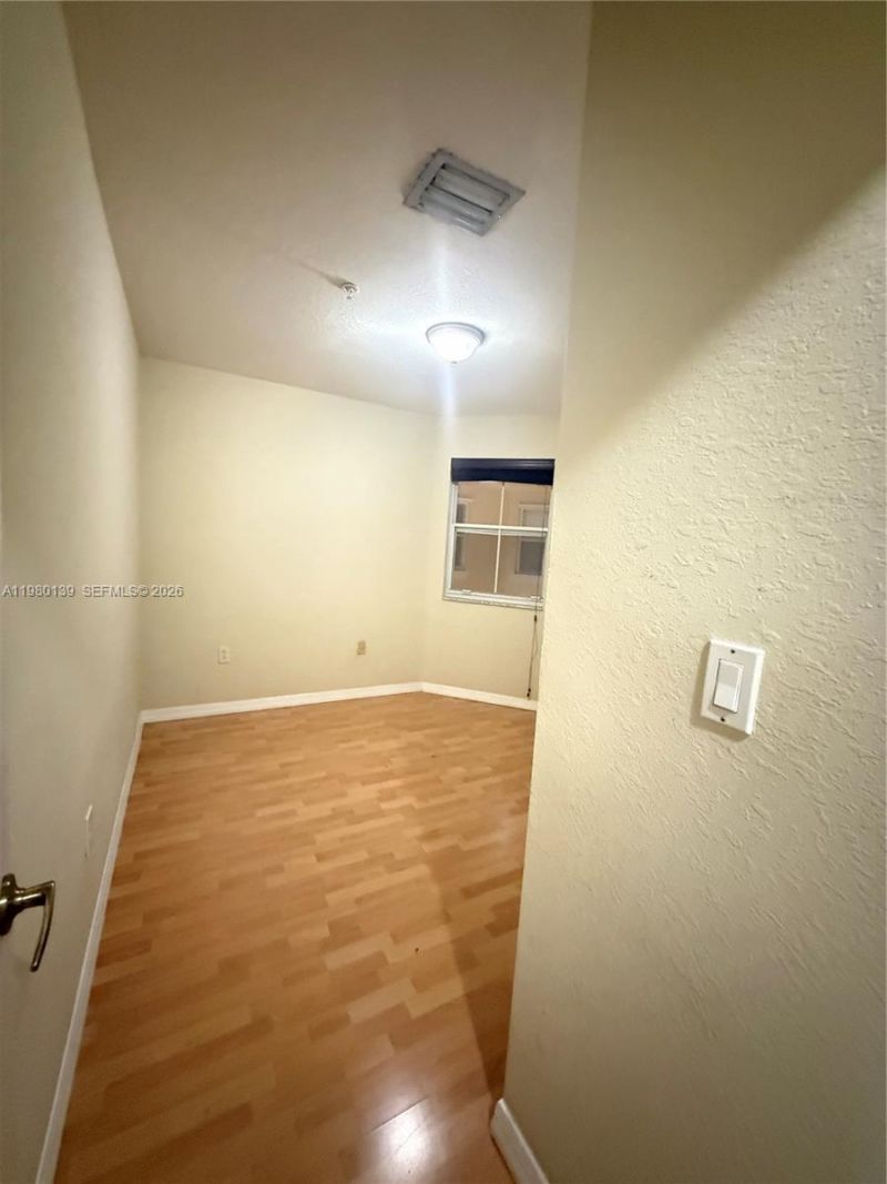 8838 W Flagler St , Unit 209, Miami, FL 33174 Photo