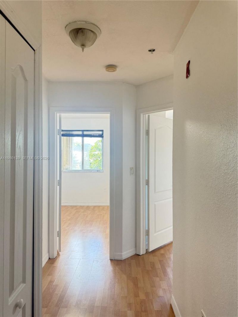 8838 W Flagler St, Unit 209, Miami, FL 33174 Photo