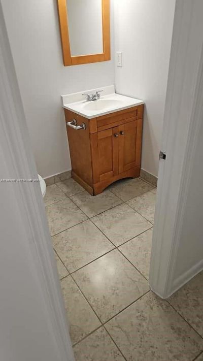 3167 Auburn Boulevard , Unit 203, Fort Lauderdale, FL 33312 Photo