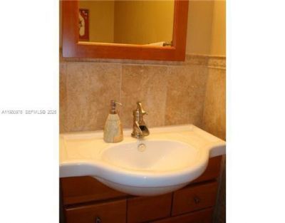 5273 NW 113th Ave , Doral, FL 33178 Photo