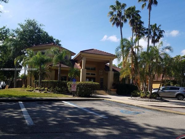 4863 Via Palm Lks , Unit 806, West Palm Beach, FL 33417