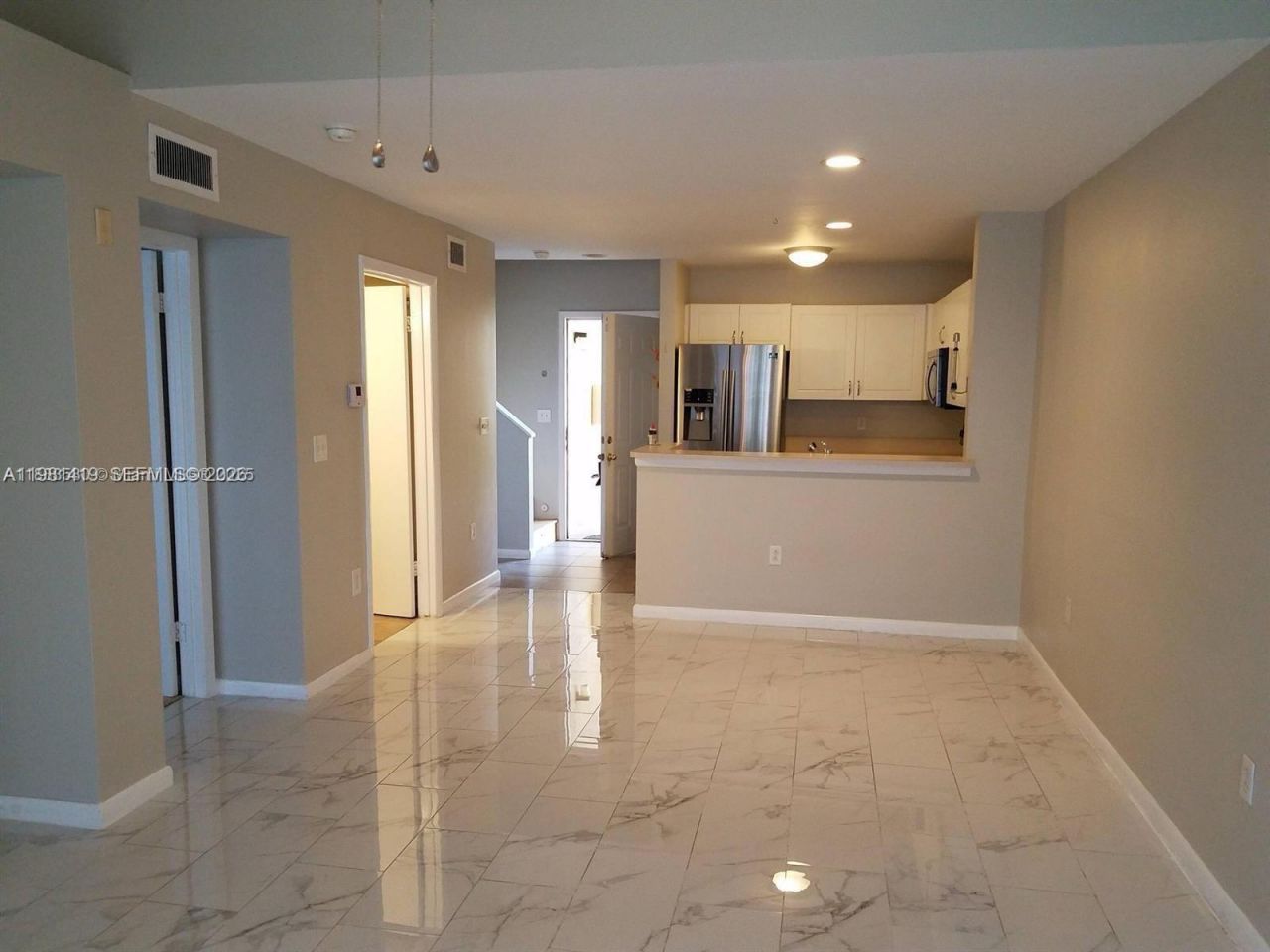 4863 Via Palm Lks, Unit 806, West Palm Beach, FL 33417 Photo