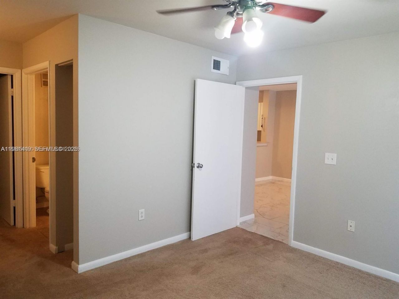 4863 Via Palm Lks, Unit 806, West Palm Beach, FL 33417 Photo