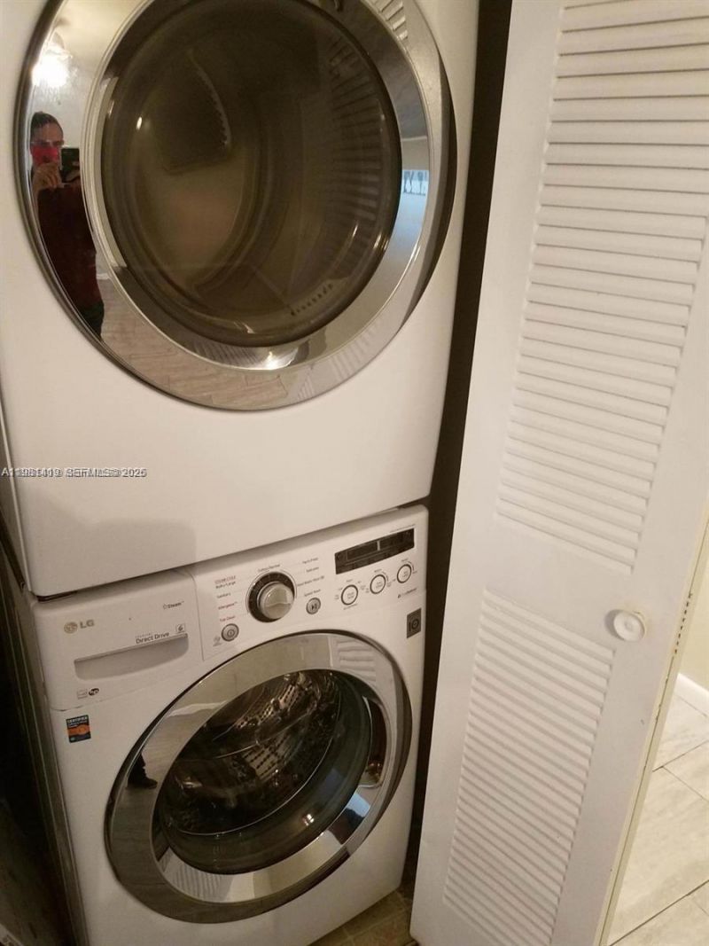 4863 Via Palm Lks, Unit 806, West Palm Beach, FL 33417 Photo