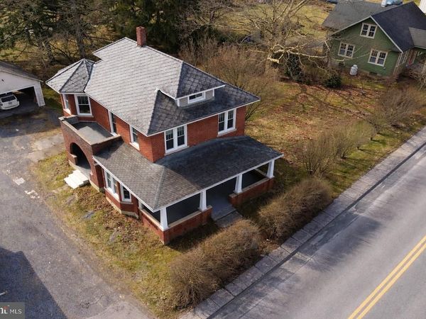 149 W MAIN STREET, MILLHEIM, PA 16854